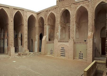 پاورپوینت بررسی معماری مسجد جامع نایین